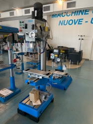 Trapano fresa ad ingranaggi Fervi T047/400VDA maschiatura 400V 1,5Kw usato NUOVO TRAPANO FRESA ELETTRONICO MOD TCP4 foto 10